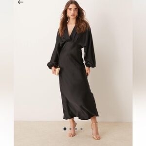 Gina Tricot Black Dress